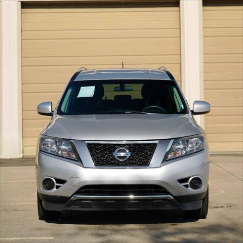 2016 nissan pathfinder sv