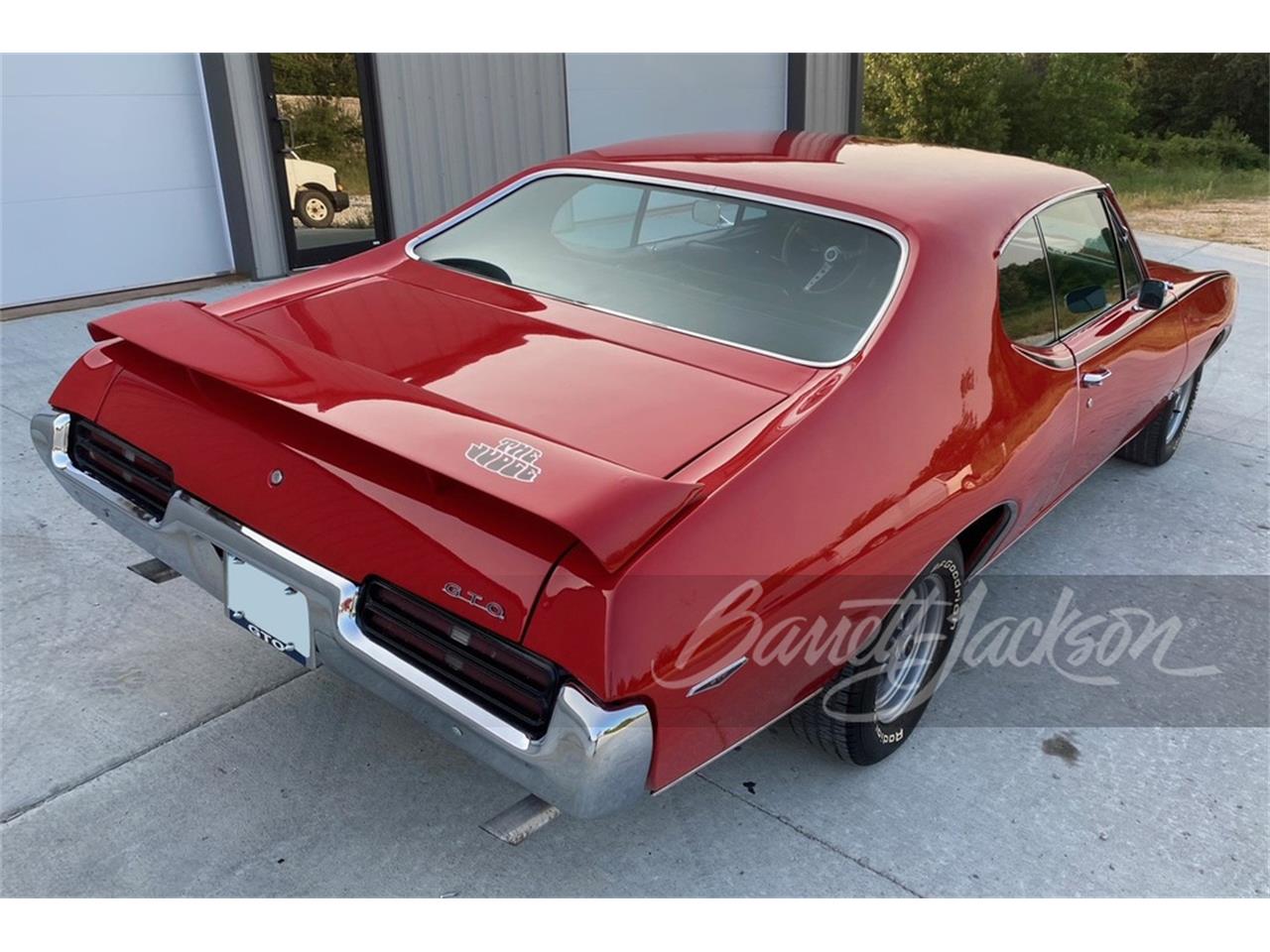 1969 pontiac gto (the judge)