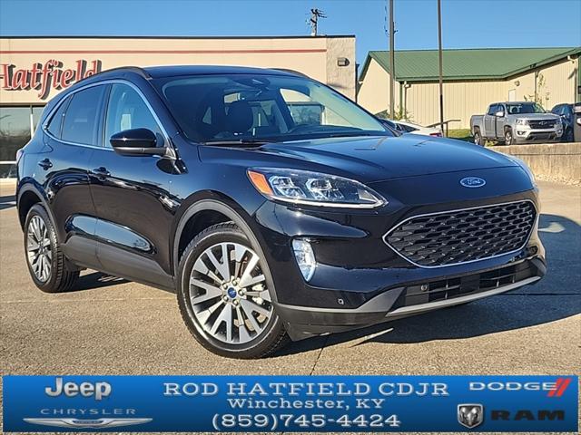 2022 ford escape titanium
