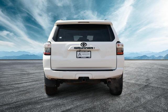2022 toyota 4runner sr5
