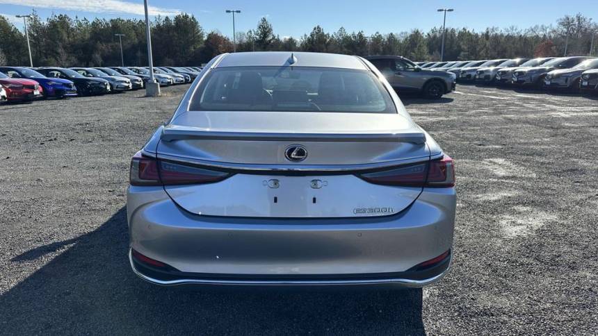 2023 lexus es 300h luxury