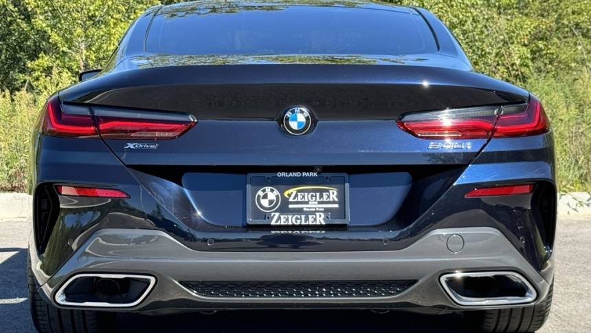 2022 bmw 8 series 840i xdrive