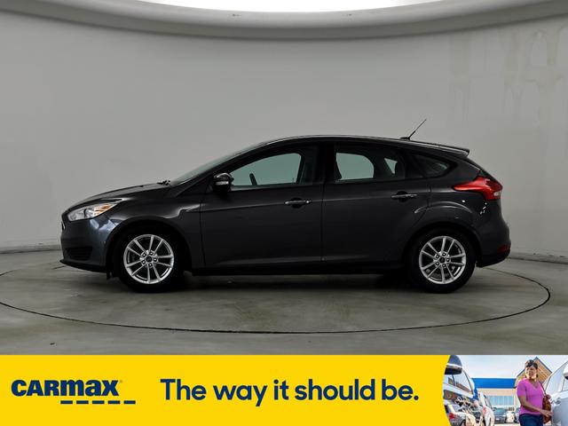 2016 ford focus se
