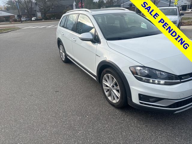 2019 volkswagen golf alltrack tsi se