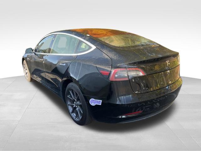 2018 tesla model 3 mid range