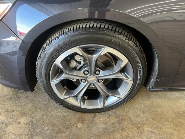 2022 chevrolet malibu fwd lt
