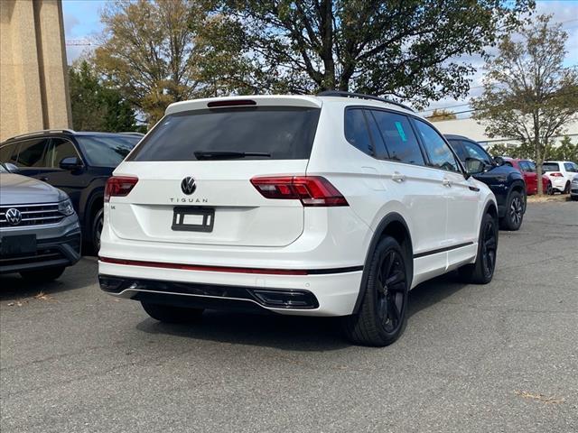 2024 volkswagen tiguan 2.0t se r-line black