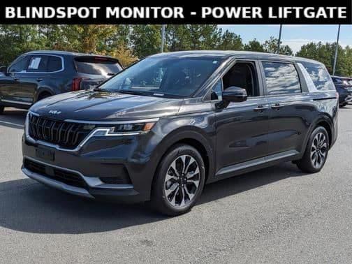 2023 kia carnival in canton, michigan
