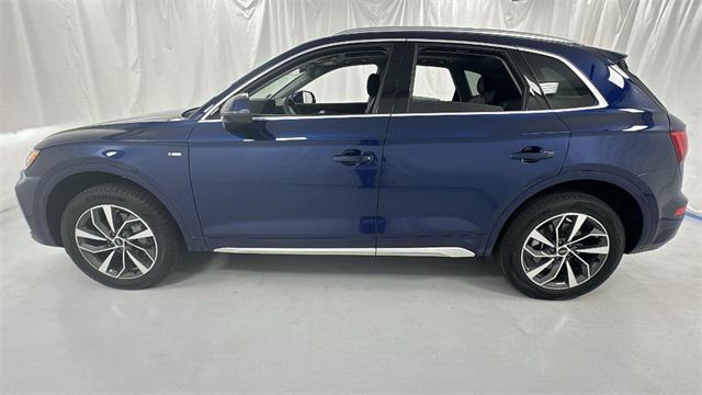 2024 audi q5 45 s line prestige