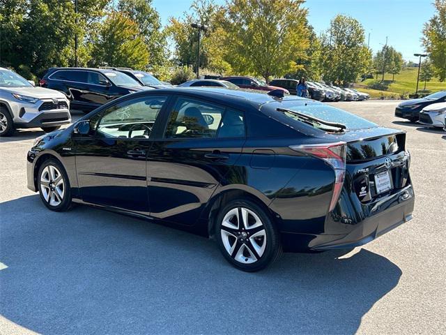 2017 toyota prius four touring