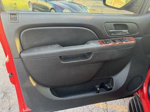 2011 chevrolet avalanche 1500 lt