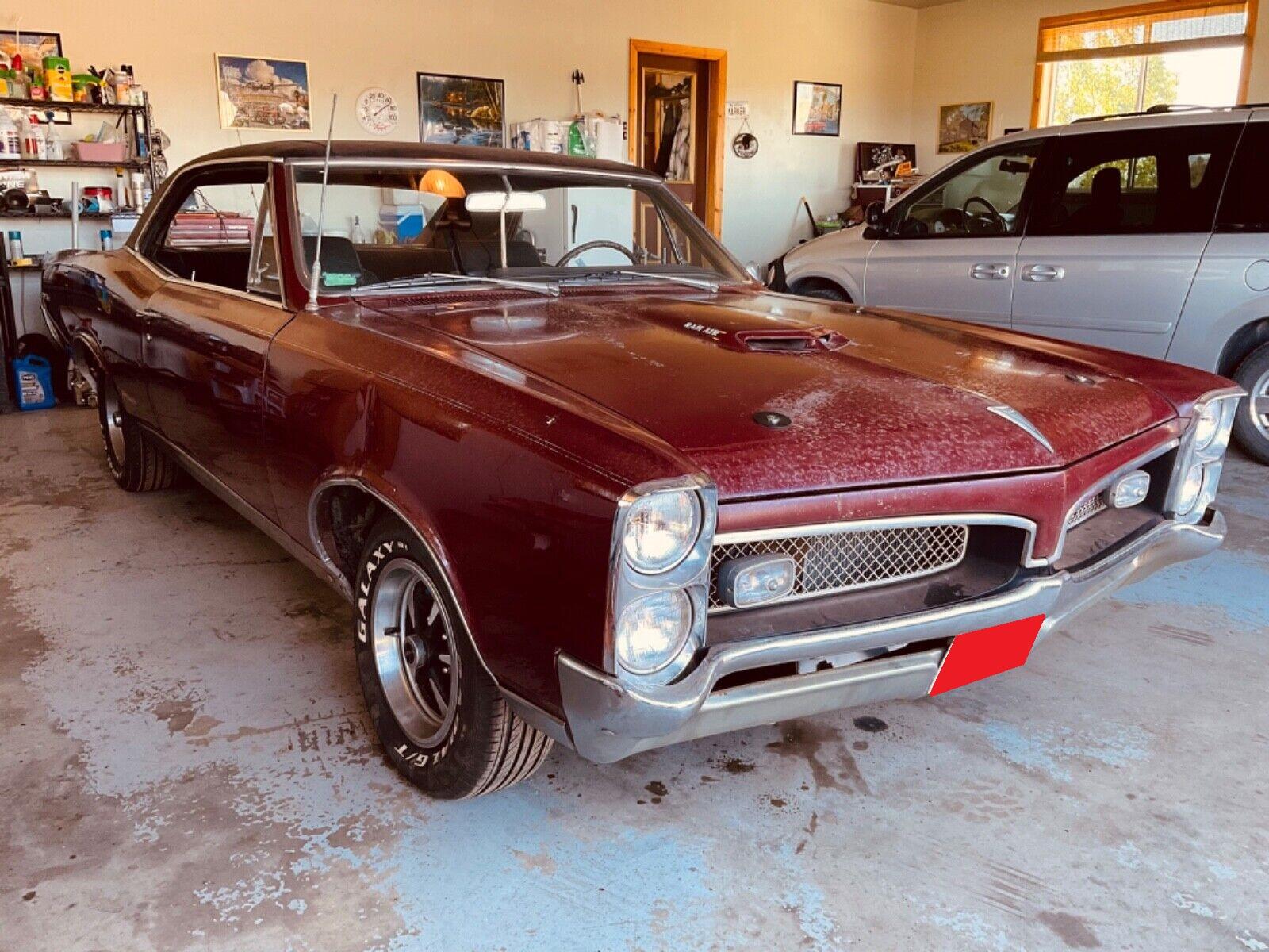 1967 pontiac gto hard top