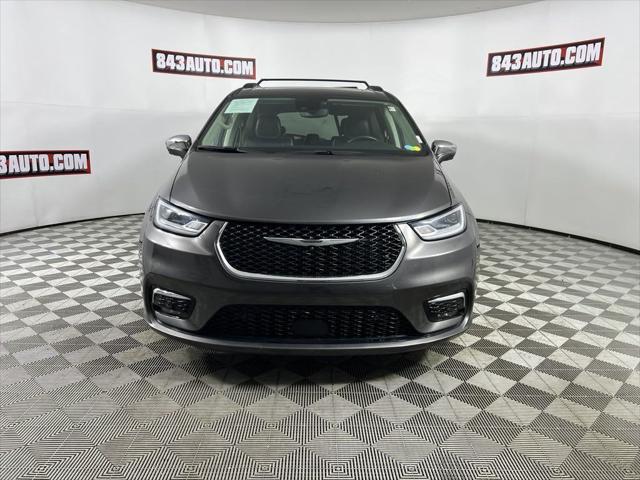 2022 chrysler pacifica limited