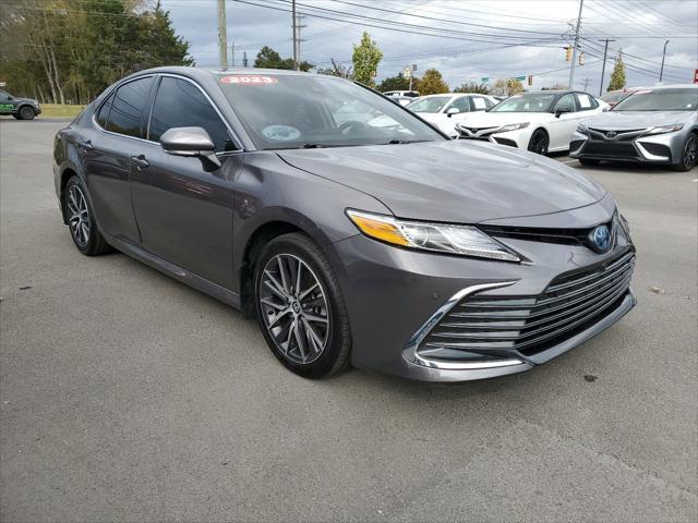 2023 toyota camry hybrid xle