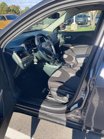 2018 jeep cherokee latitude