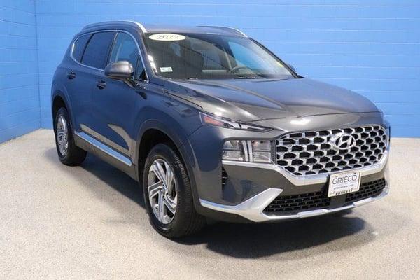 2022 hyundai santa fe in burnips, michigan