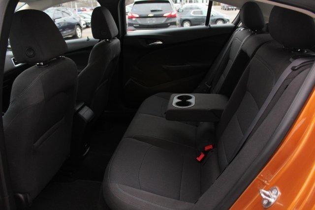 used 2017 chevrolet cruze lt hatchback lake orion, mi 48361 for sale in lake orion, michigan