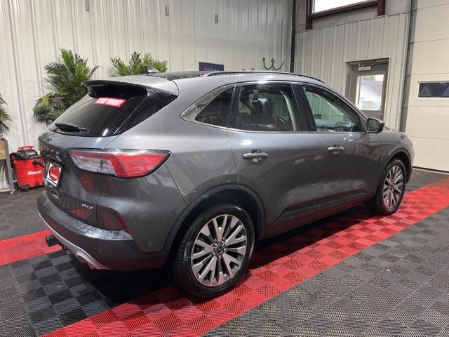 2021 ford escape titanium