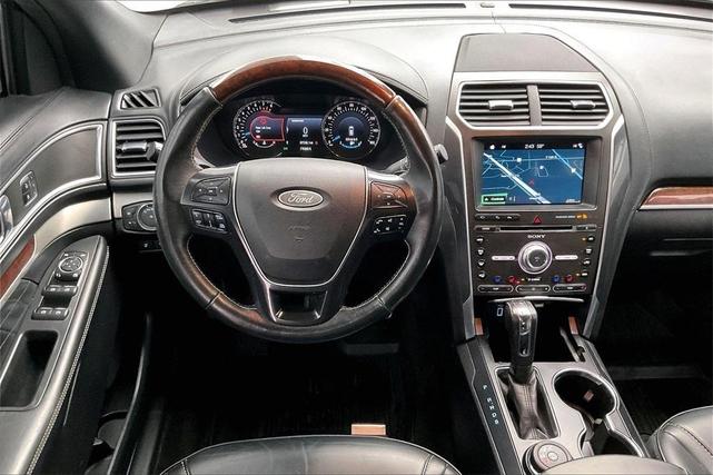 2017 ford explorer platinum