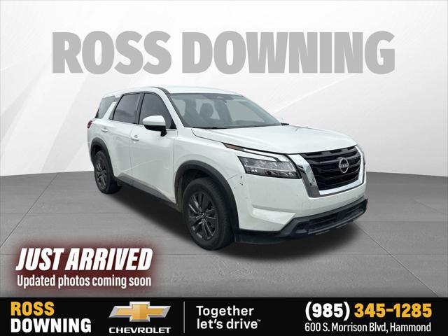 2022 nissan pathfinder s 2wd