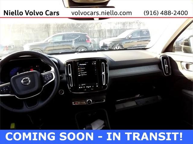 2024 volvo xc40 b5 core bright theme