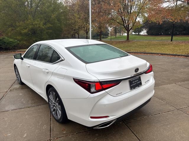 2021 lexus es 350 base