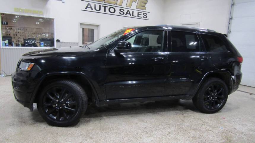 2020 jeep grand cherokee laredo