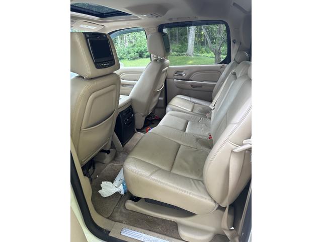 2013 cadillac escalade ext luxury