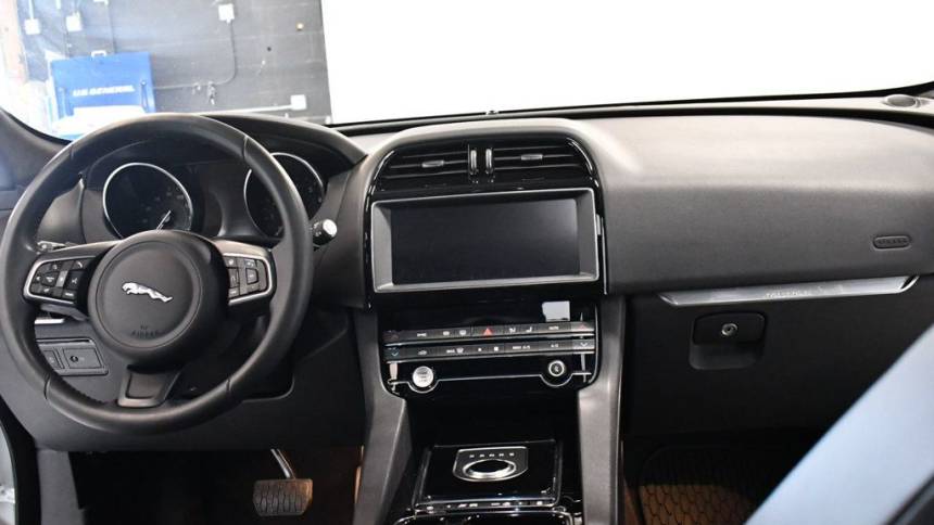 2020 jaguar f-pace 25t premium