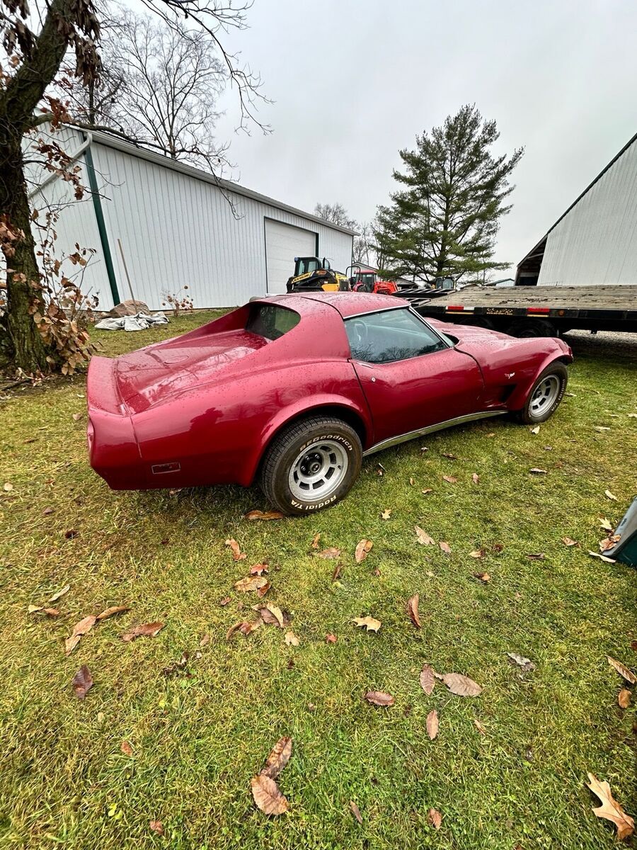 1977 chevrolet corvette red rwd automatic t top