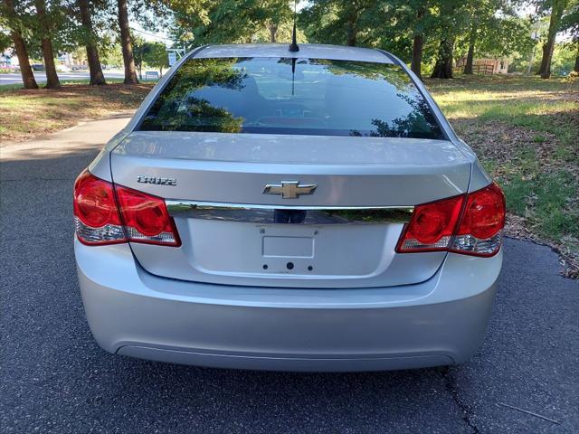2013 chevrolet cruze ls