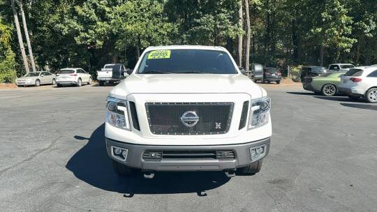 2019 Nissan Titan