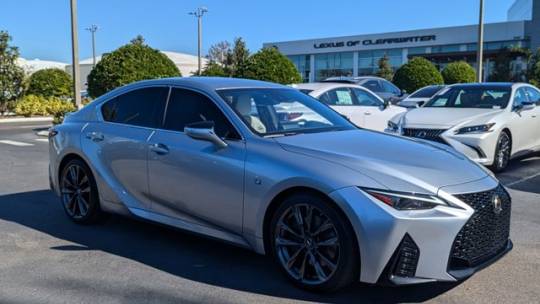 2021 Lexus IS