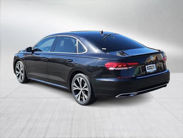 2021 volkswagen passat 2.0t se