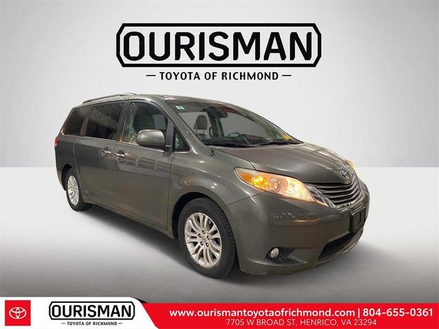2012 toyota sienna xle
