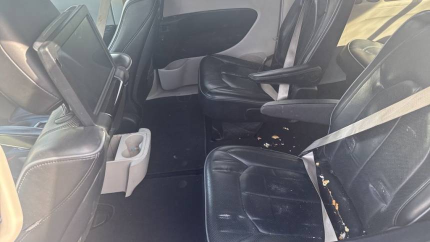 2018 chrysler pacifica limited