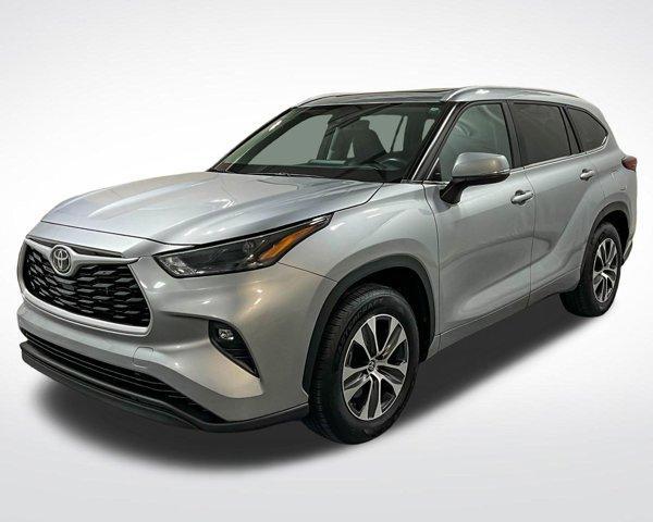 2023 toyota highlander l