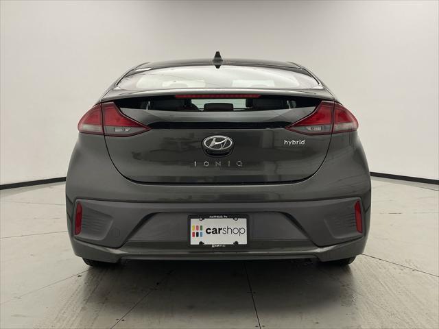 2022 hyundai ioniq hybrid se