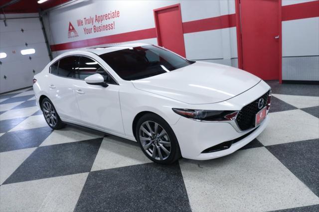2023 mazda mazda3 awd w/premium package