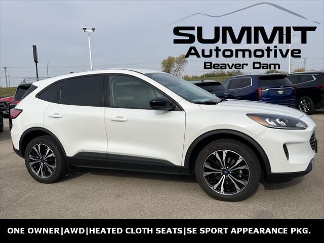 2022 ford escape se