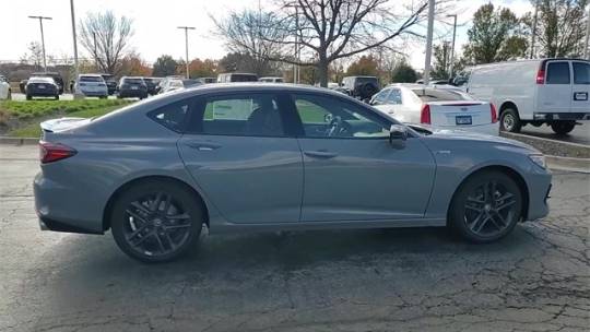 2025 Acura TLX