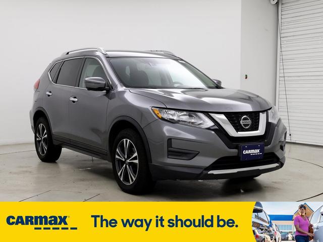 2020 nissan rogue sv