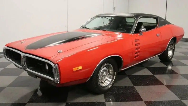 classic vintage chrome mopar 440 v8 4-speed manual trans u-code red