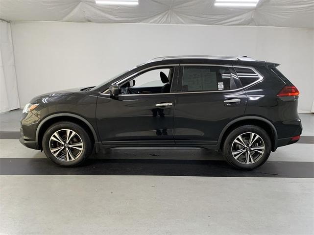 2020 nissan rogue sv
