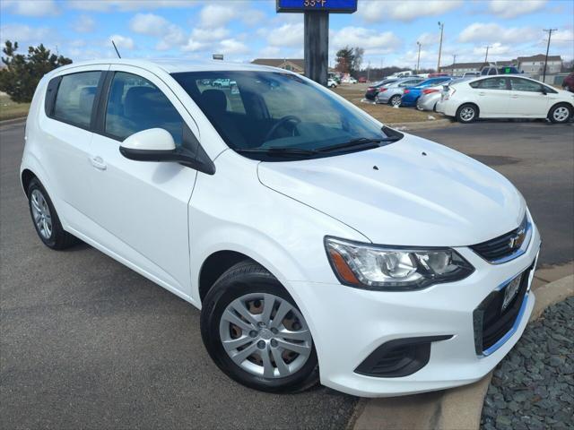 2017 chevrolet sonic lt