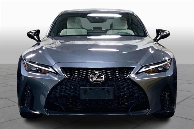 2021 lexus is 350 base