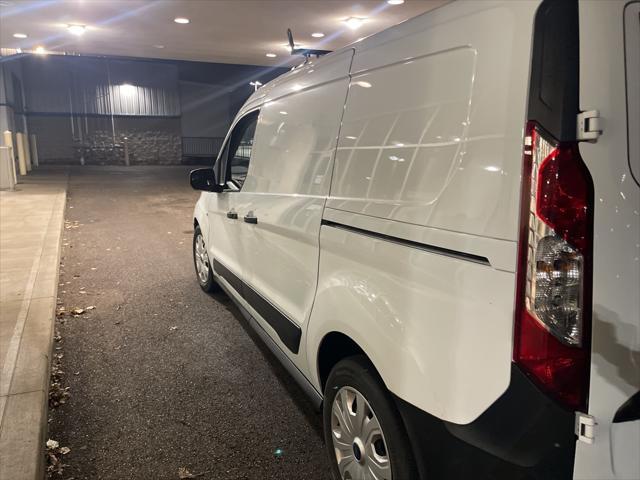2023 ford transit connect base
