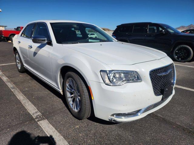 2016 chrysler 300c base