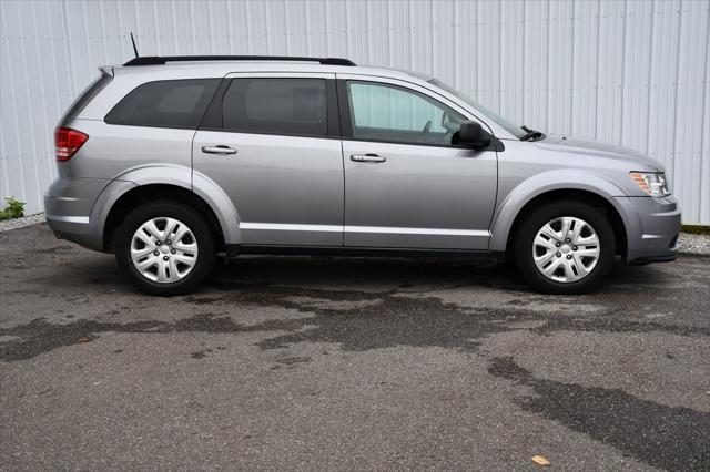 2020 dodge journey se value