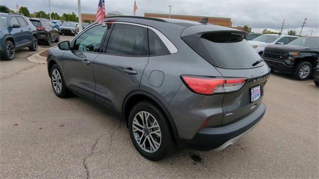 2021 ford escape sel
